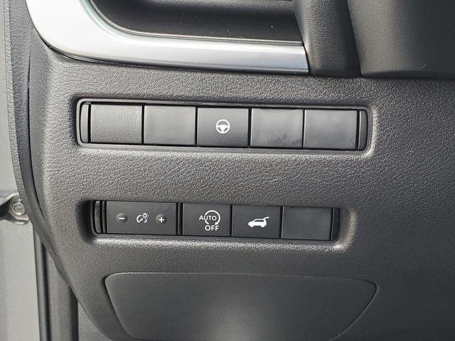 used 2023 Nissan Rogue car, priced at $21,989