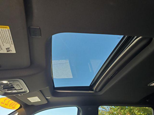 used 2022 GMC Sierra 1500 car, priced at $36,988