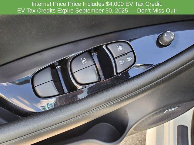 used 2019 Nissan Leaf car, priced at $12,989