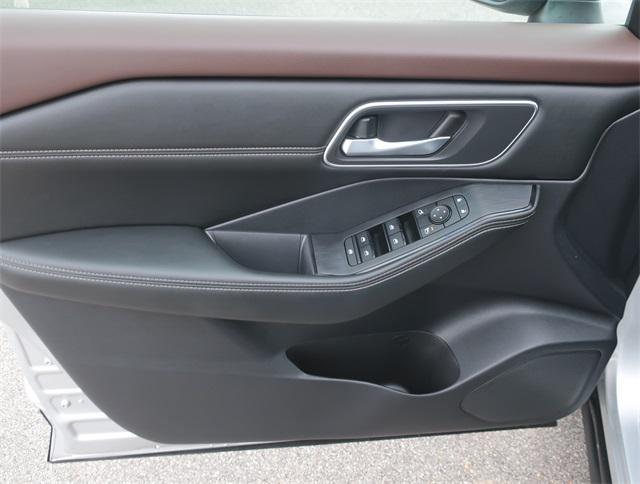 used 2021 Nissan Rogue car, priced at $21,489