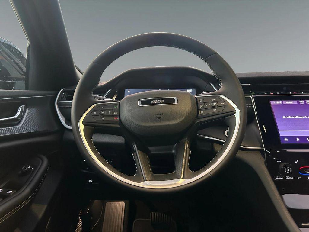 new 2025 Jeep Grand Cherokee L car, priced at $48,230