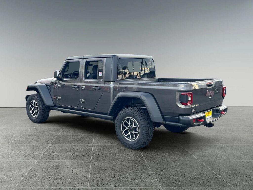 new 2025 Jeep Gladiator car, priced at $58,400