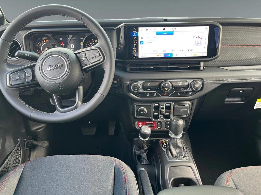 new 2025 Jeep Gladiator car, priced at $58,400