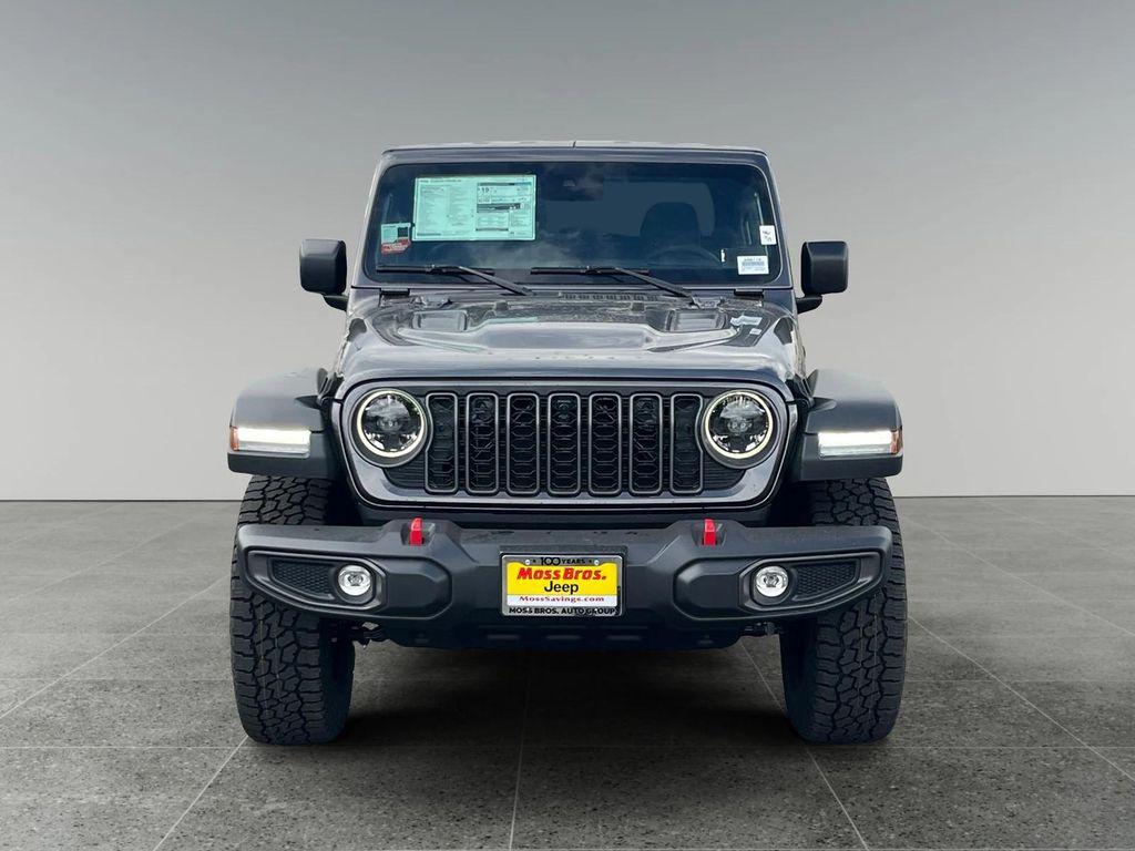 new 2025 Jeep Gladiator car, priced at $58,400