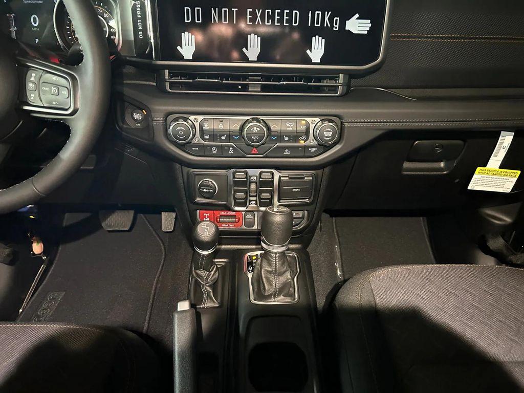 new 2025 Jeep Gladiator car, priced at $56,880