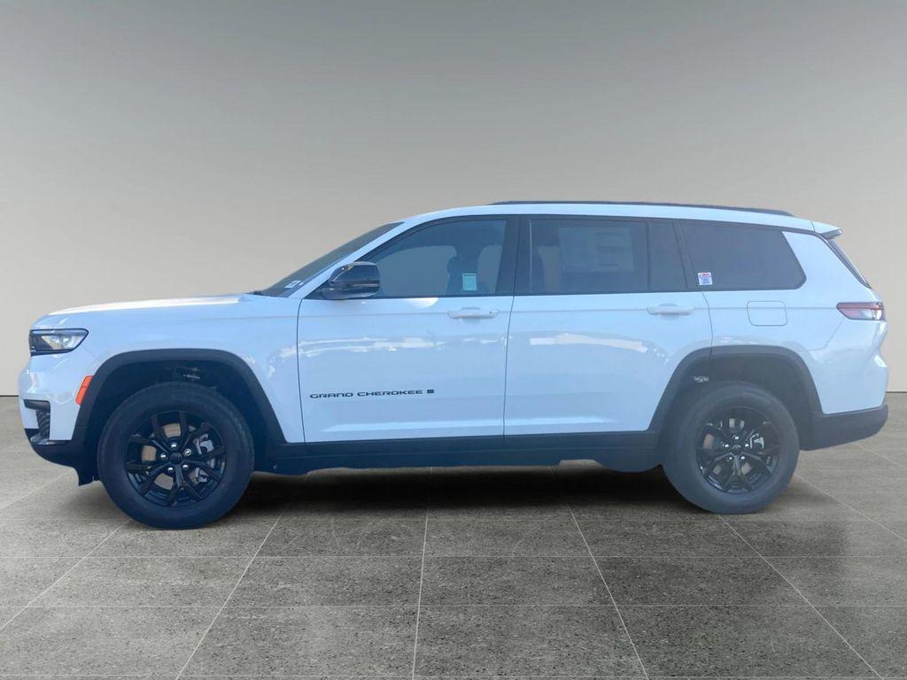 new 2025 Jeep Grand Cherokee L car, priced at $48,135
