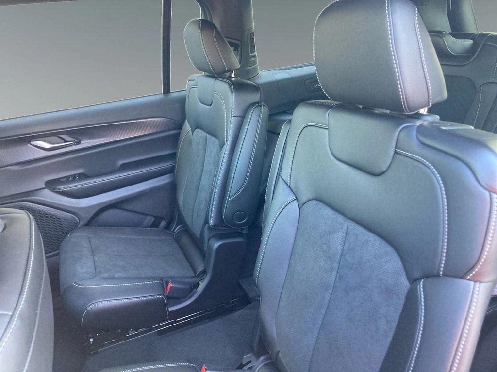 new 2025 Jeep Grand Cherokee L car, priced at $48,135