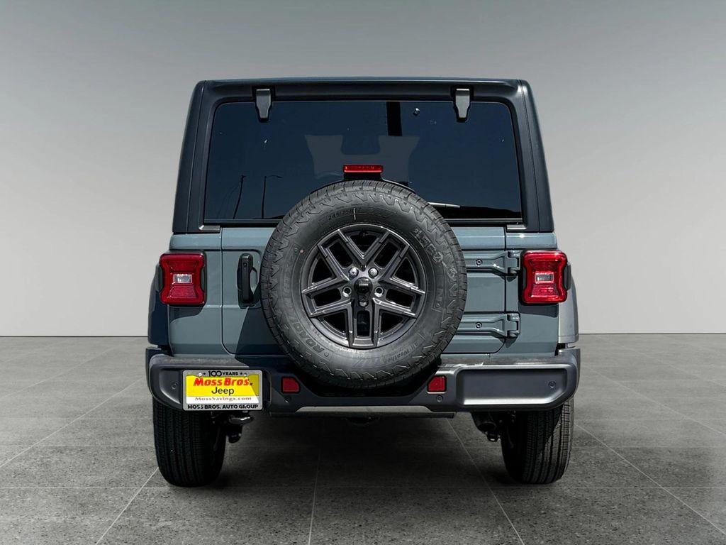 new 2025 Jeep Wrangler car, priced at $51,665