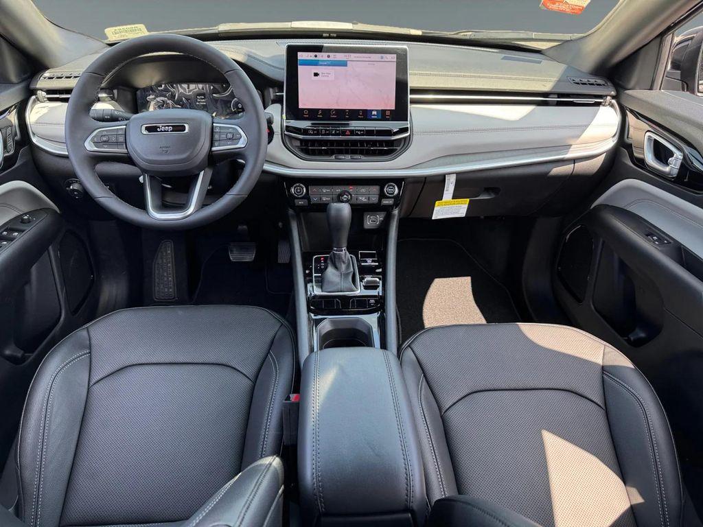 new 2025 Jeep Compass car, priced at $38,110