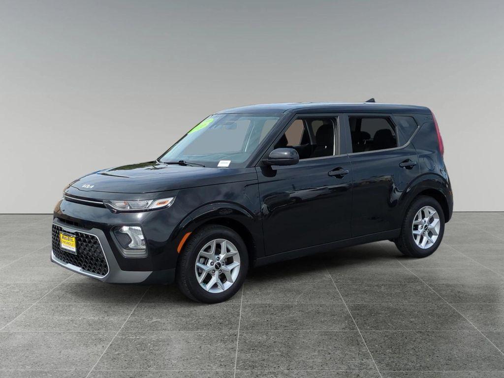 used 2022 Kia Soul car, priced at $16,900