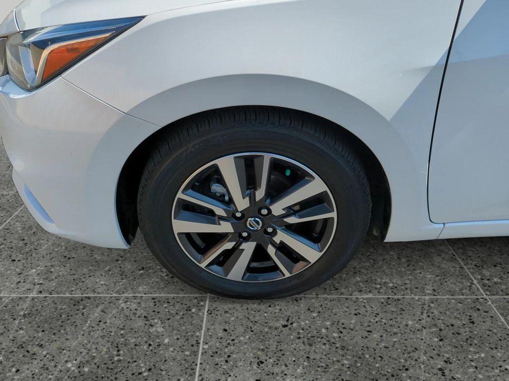 used 2021 Nissan Versa car