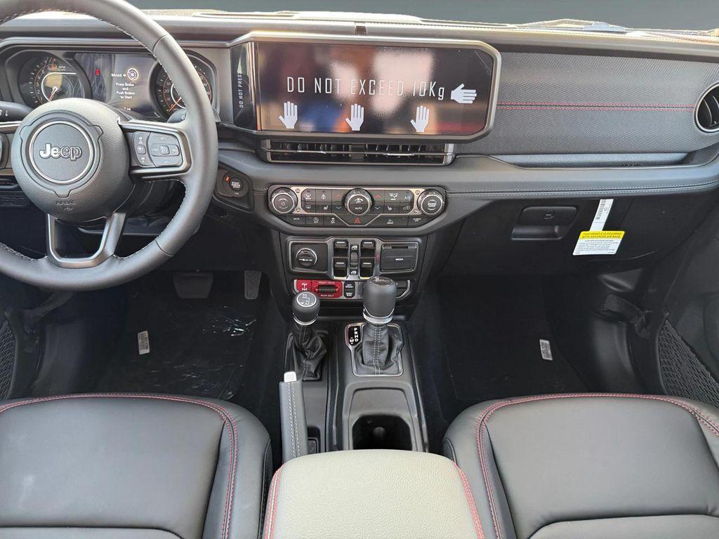 new 2025 Jeep Gladiator car, priced at $59,130