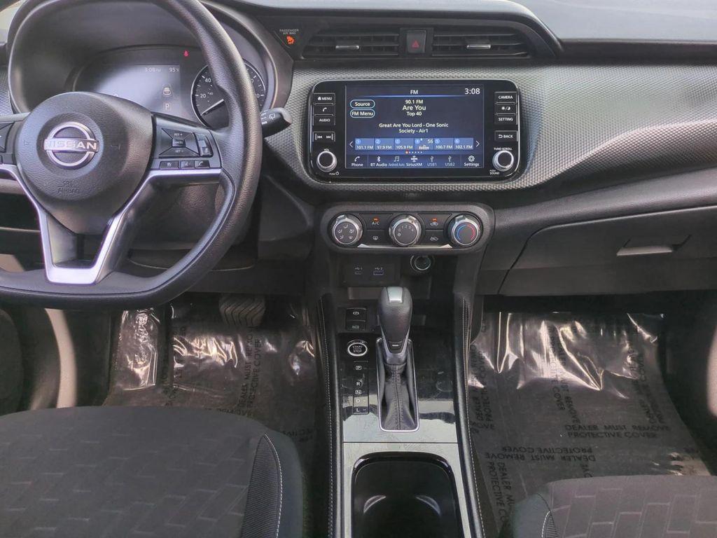 used 2024 Nissan Kicks car