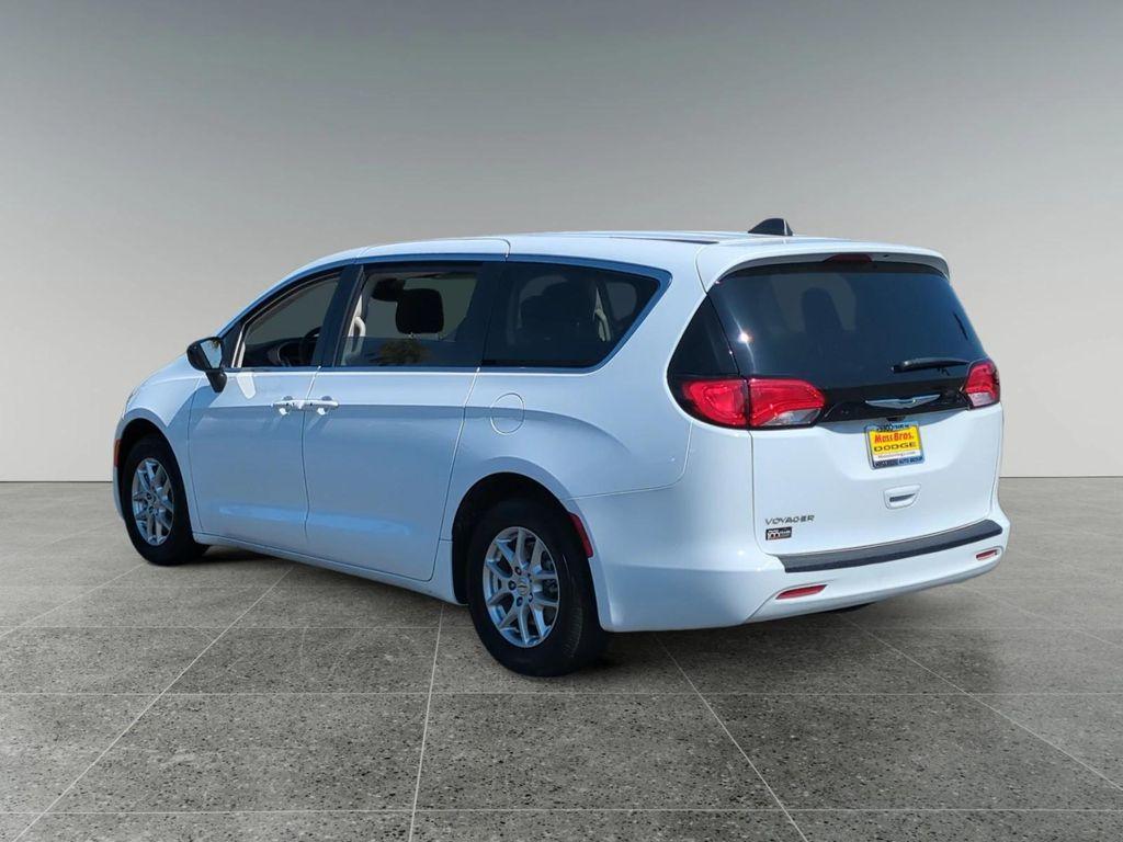used 2024 Chrysler Voyager car