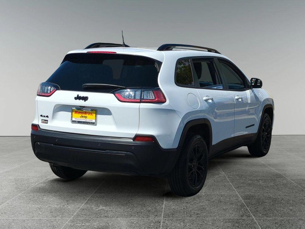used 2023 Jeep Cherokee car