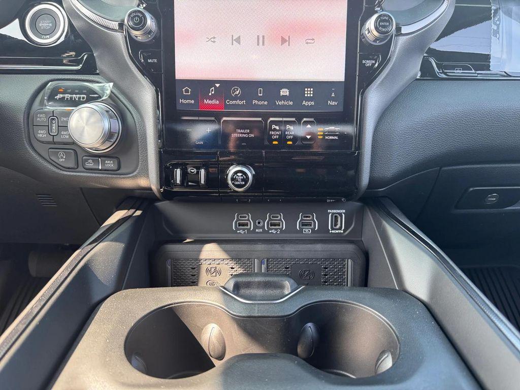new 2025 Ram 1500 car, priced at $76,155