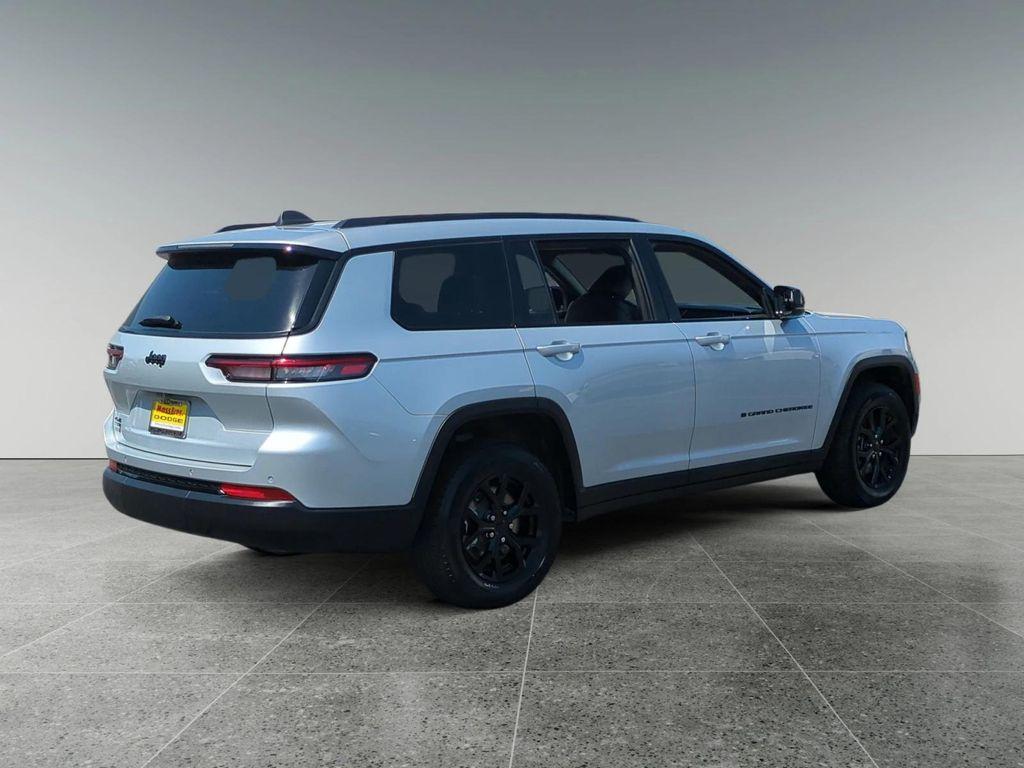 used 2024 Jeep Grand Cherokee L car, priced at $34,500