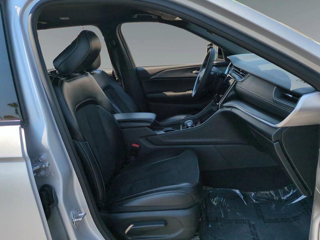used 2024 Jeep Grand Cherokee L car, priced at $34,500