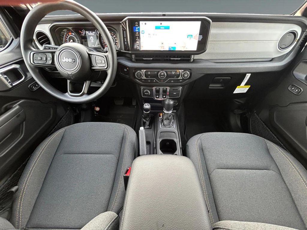 new 2026 Jeep Wrangler car, priced at $43,565