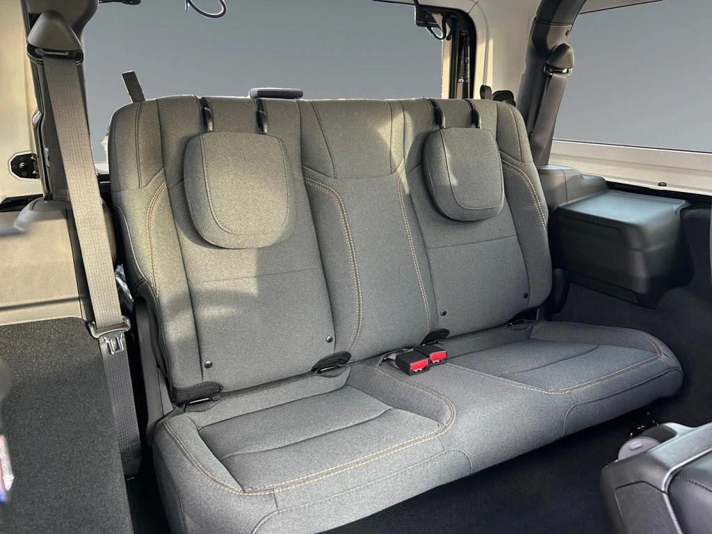 new 2026 Jeep Wrangler car, priced at $43,565