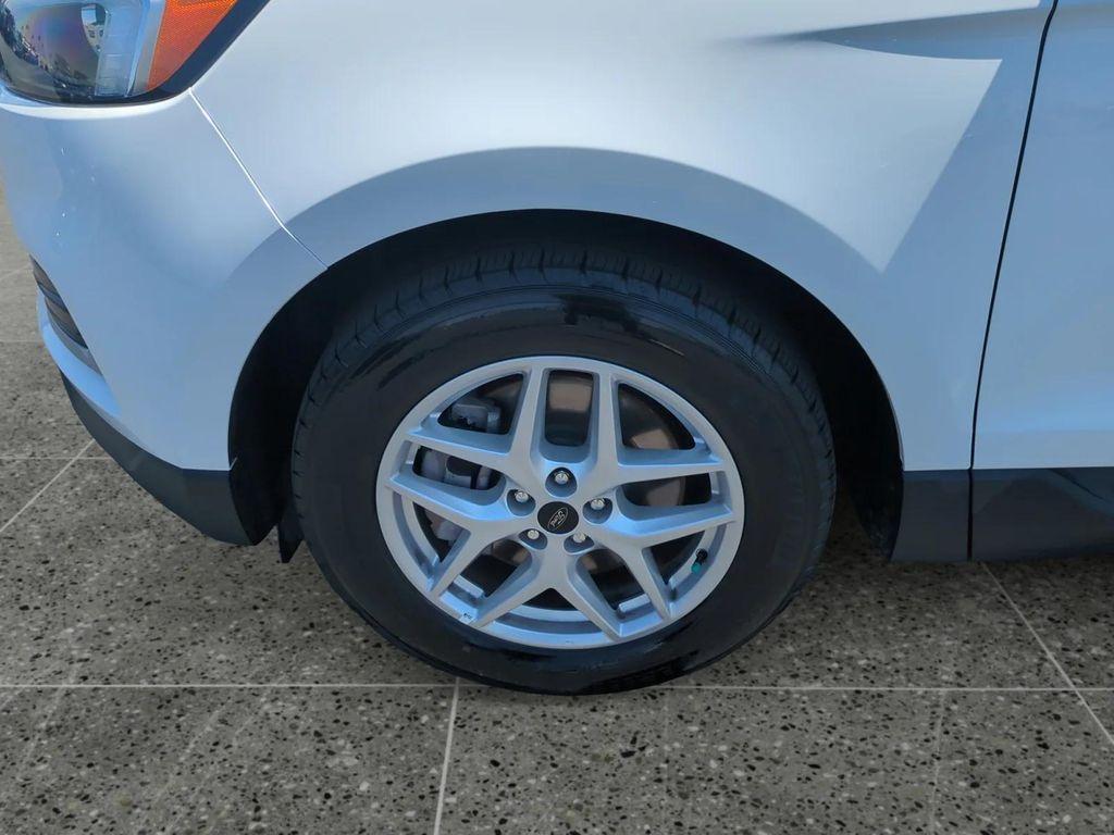 used 2024 Ford Edge car, priced at $25,999