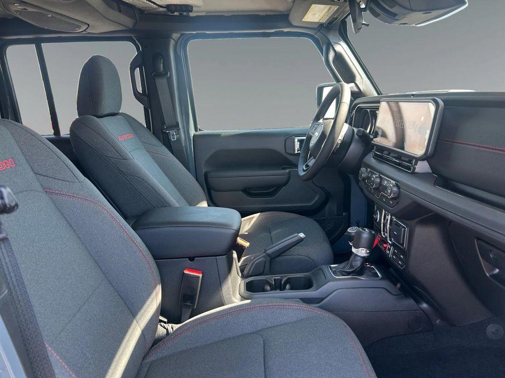 new 2025 Jeep Wrangler car, priced at $58,705