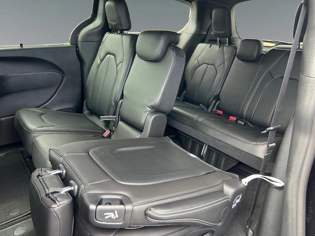 new 2026 Chrysler Pacifica car, priced at $48,305