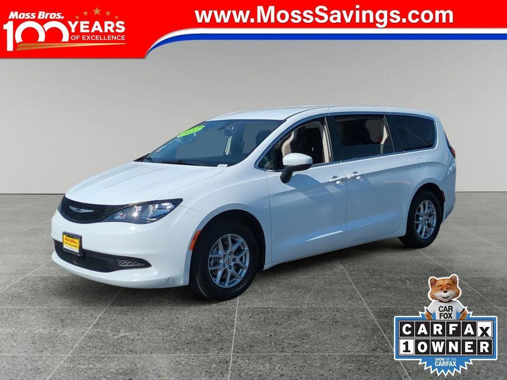 used 2022 Chrysler Voyager car