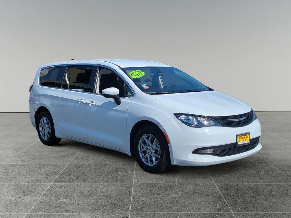 used 2022 Chrysler Voyager car