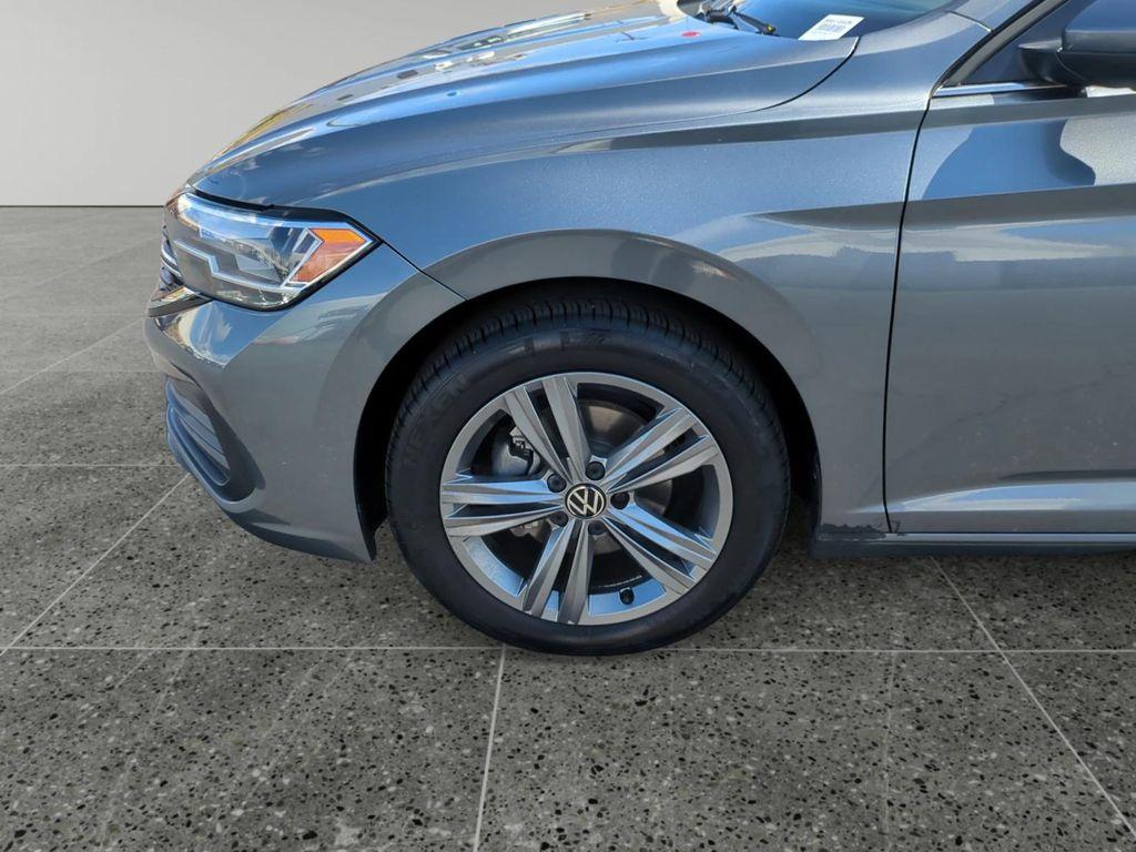 used 2024 Volkswagen Jetta car
