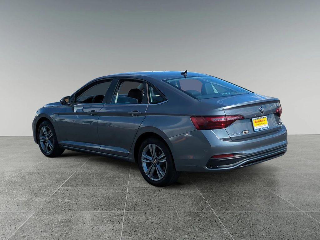 used 2024 Volkswagen Jetta car