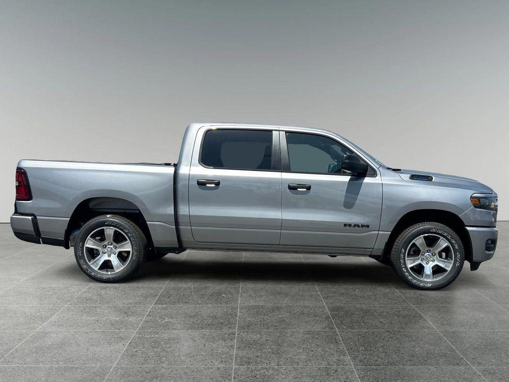 new 2025 Ram 1500 car, priced at $52,160