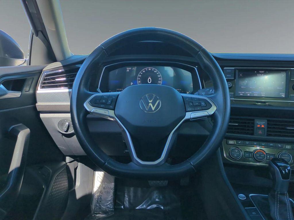 used 2024 Volkswagen Jetta car