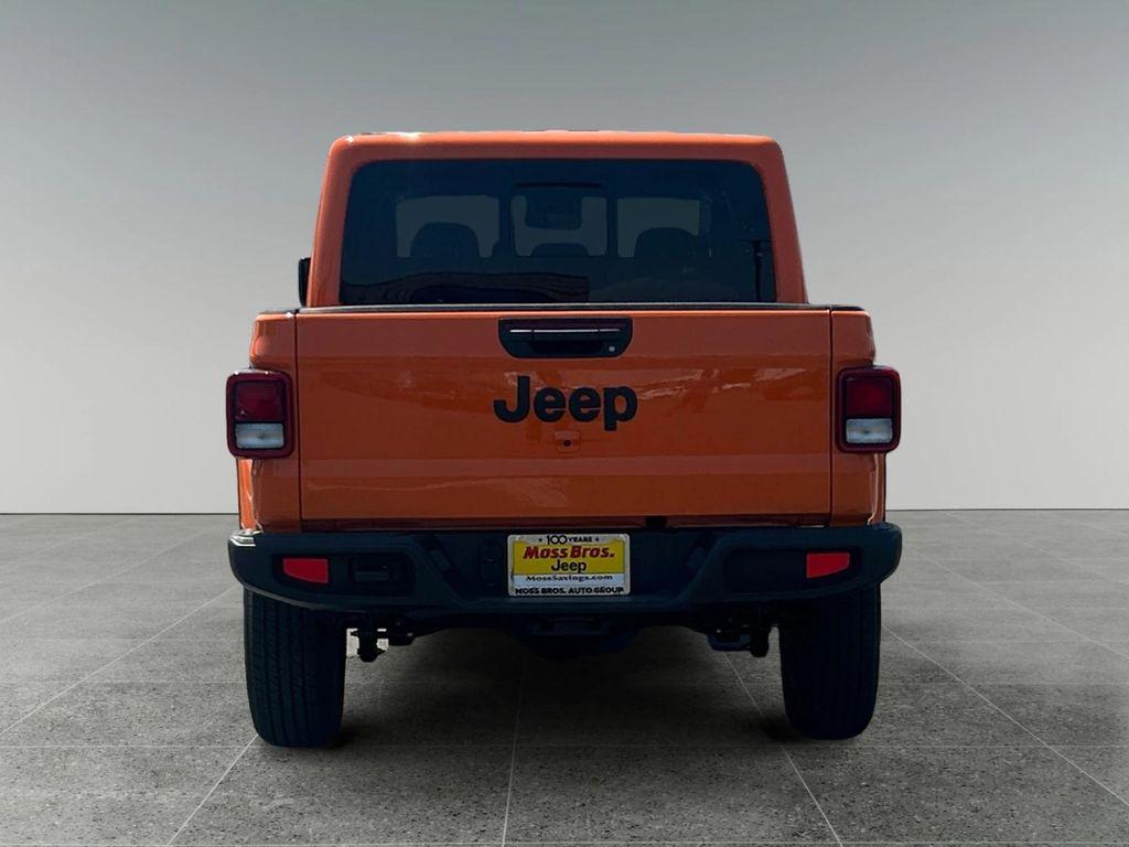 new 2025 Jeep Gladiator car, priced at $48,535