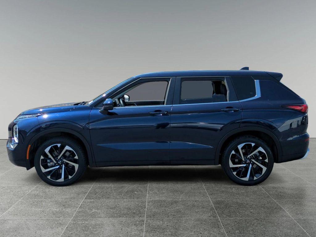 used 2024 Mitsubishi Outlander car, priced at $27,750