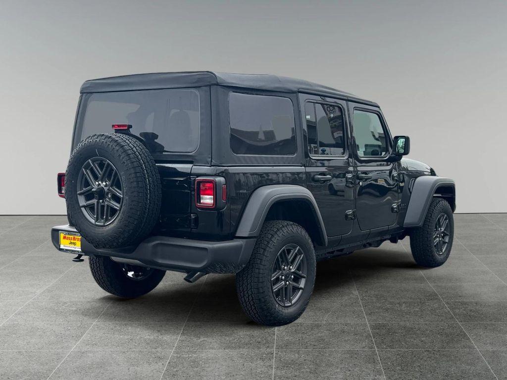 new 2025 Jeep Wrangler car, priced at $47,455