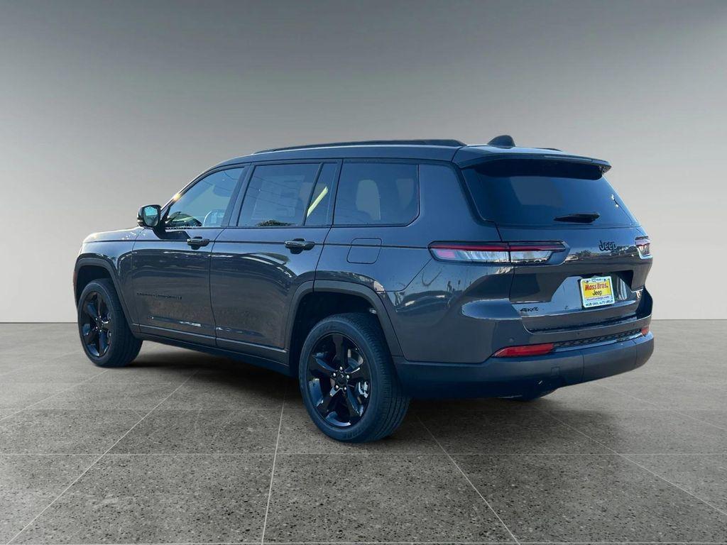 new 2025 Jeep Grand Cherokee L car, priced at $51,370
