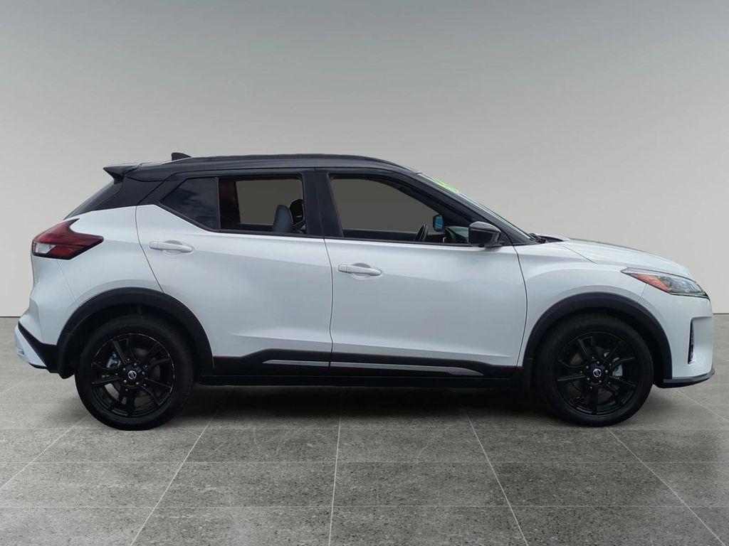 used 2021 Nissan Kicks car