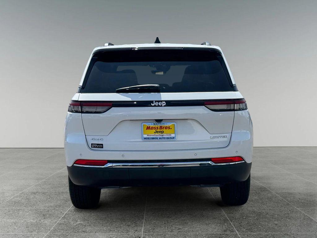 new 2025 Jeep Grand Cherokee car, priced at $46,900