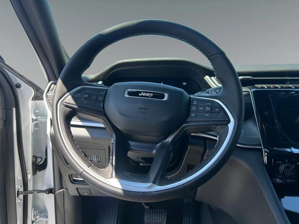 new 2025 Jeep Grand Cherokee L car, priced at $47,635