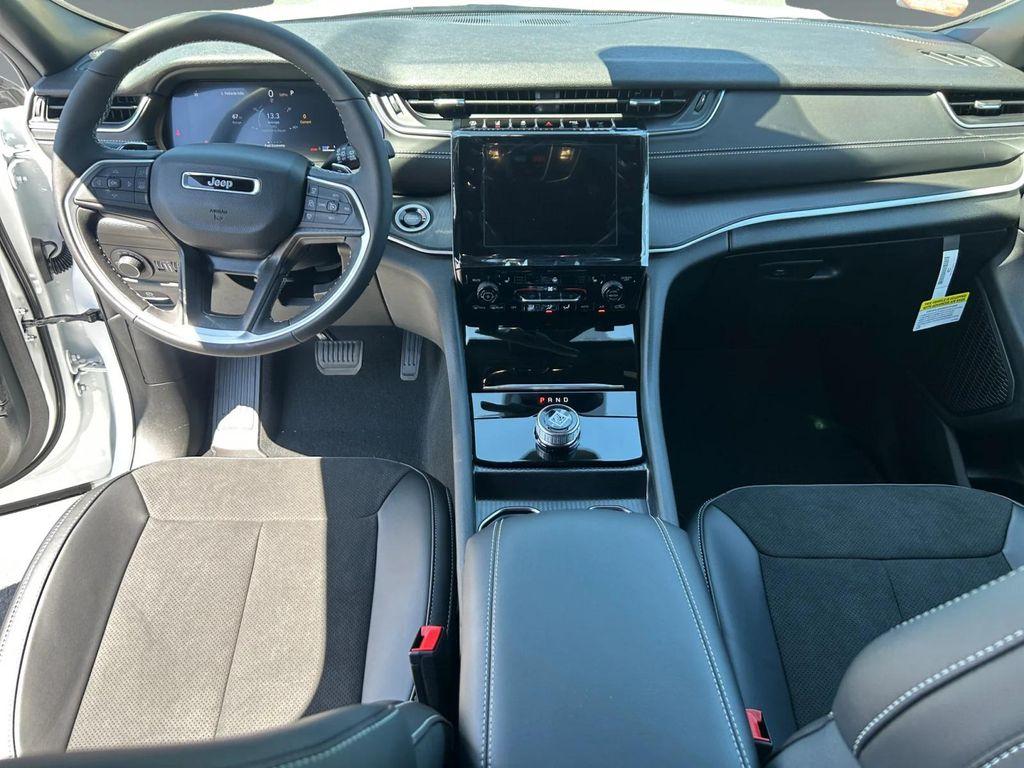 new 2025 Jeep Grand Cherokee L car, priced at $47,635