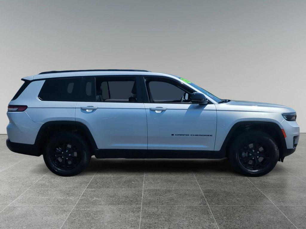 used 2024 Jeep Grand Cherokee L car, priced at $35,950