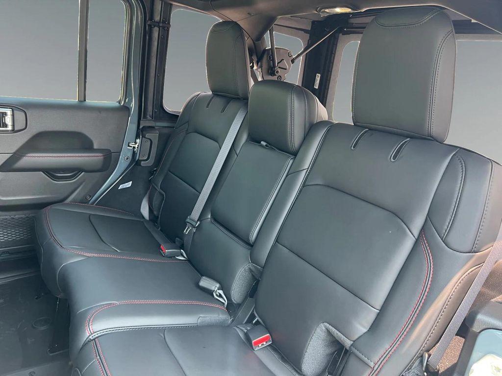 new 2025 Jeep Wrangler car, priced at $59,605