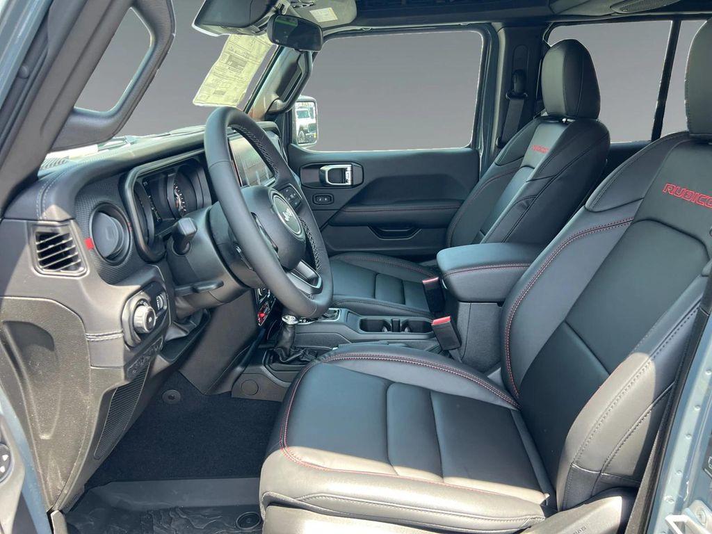 new 2025 Jeep Wrangler car, priced at $59,605