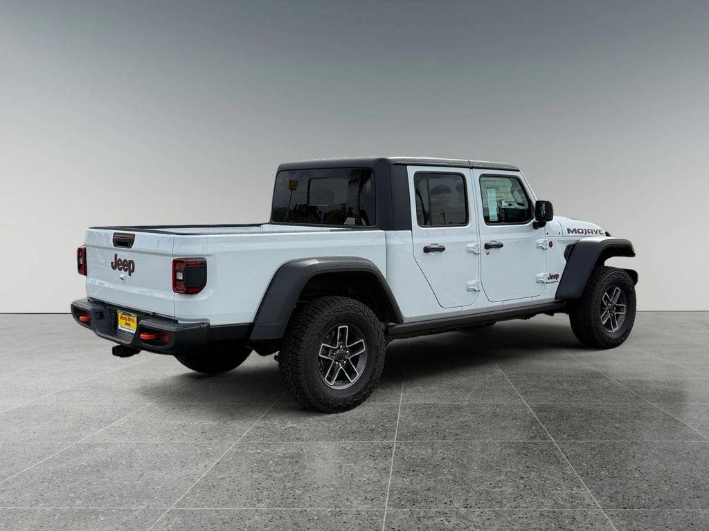 new 2025 Jeep Gladiator car, priced at $58,680