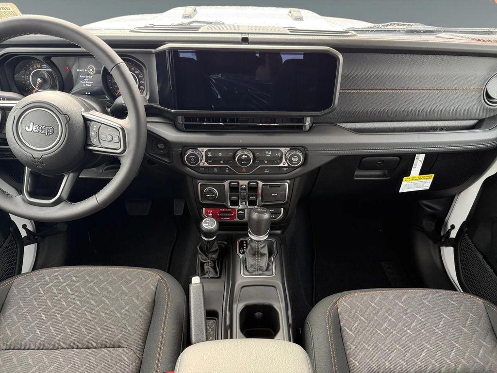 new 2025 Jeep Gladiator car, priced at $58,680