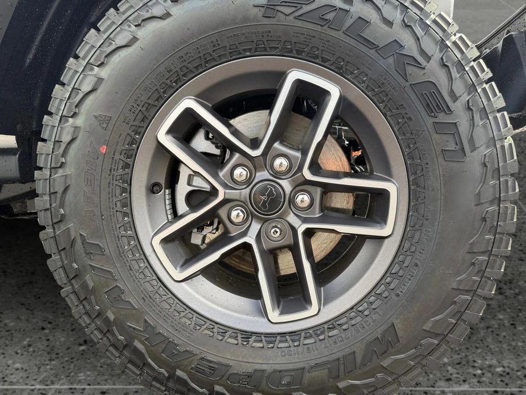 new 2025 Jeep Gladiator car, priced at $58,680
