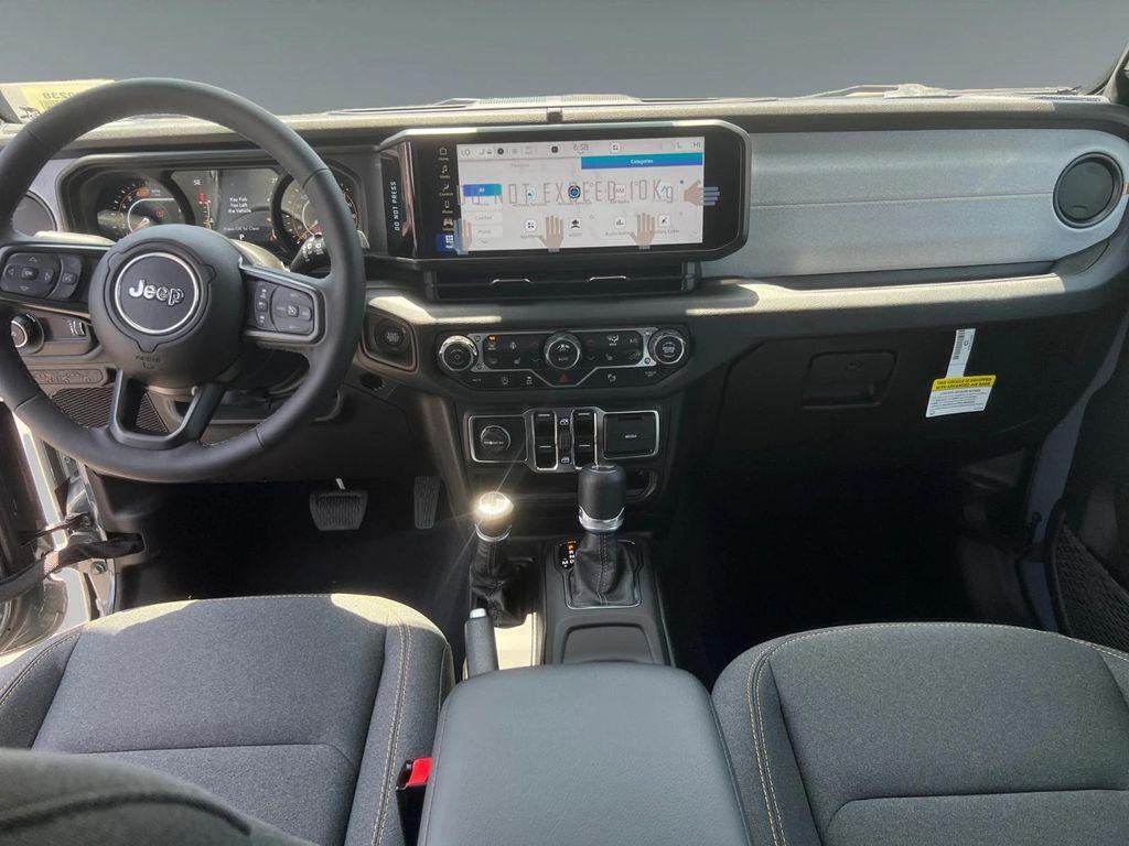 new 2025 Jeep Wrangler car, priced at $52,840