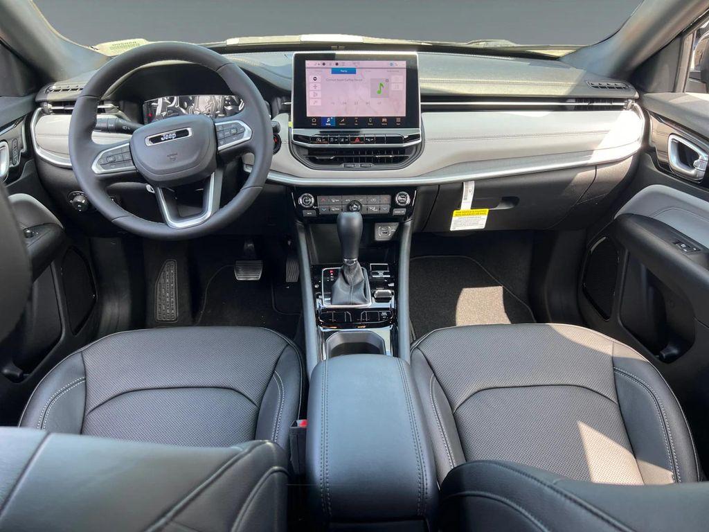 new 2025 Jeep Compass car, priced at $38,110