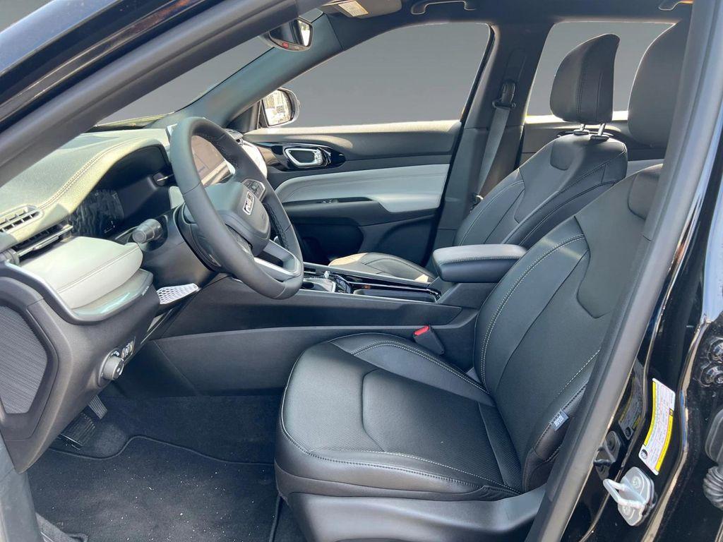 new 2025 Jeep Compass car, priced at $38,110